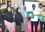 GOW dan Baznas Pohuwato Salurkan 81 Paket Sembako untuk Kaum Duafa